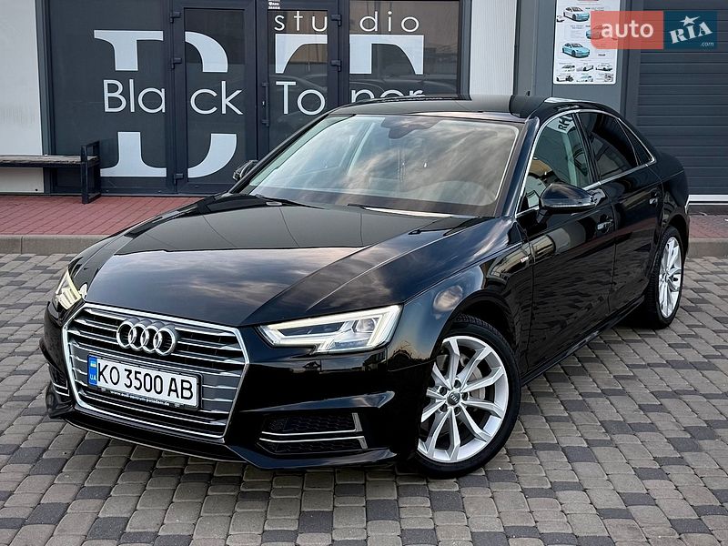 Седан Audi A4 2016 в Мукачево
