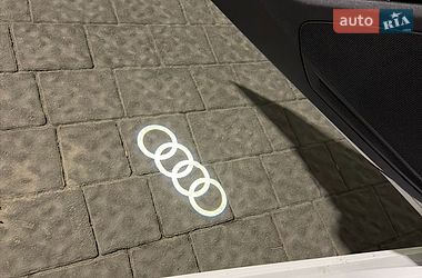 Седан Audi A4 2021 в Львові