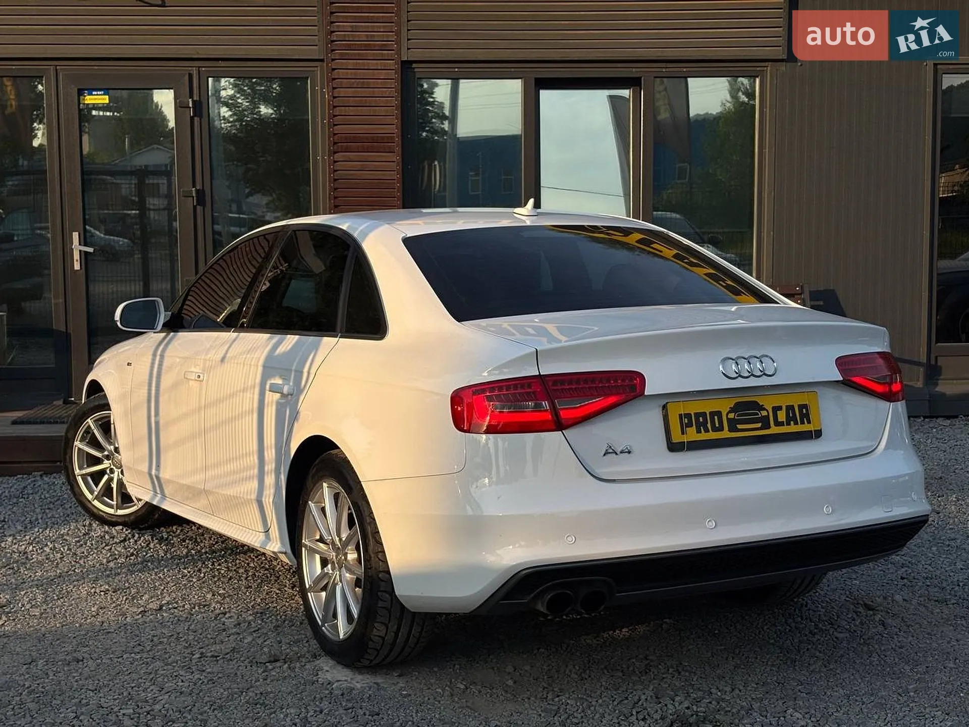 2015 Audi A4 - мініатюра 4