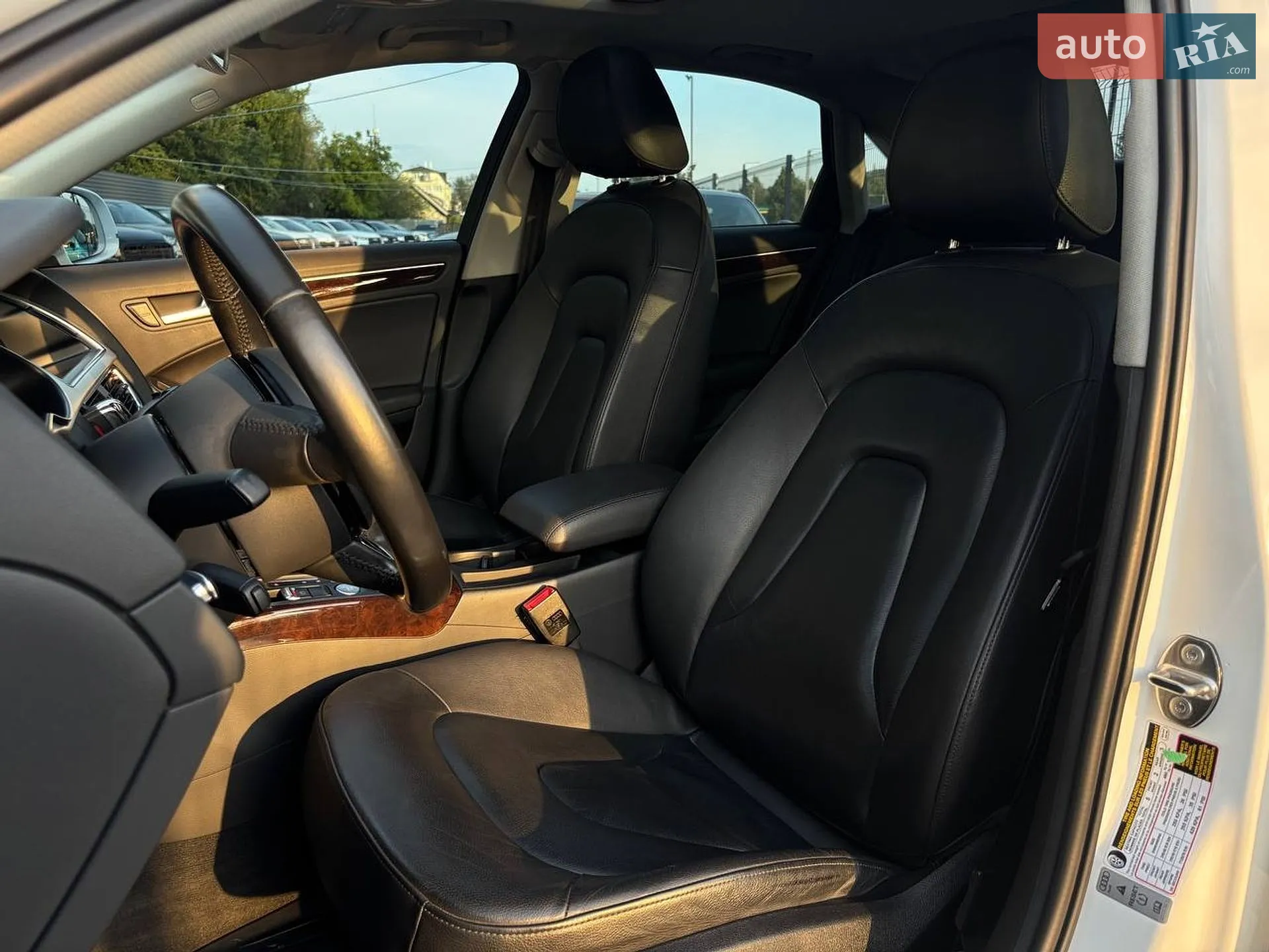 2015 Audi A4 - мініатюра 18