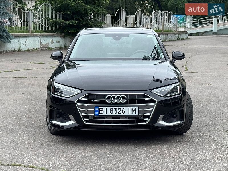 Седан Audi A4 2023 в Києві