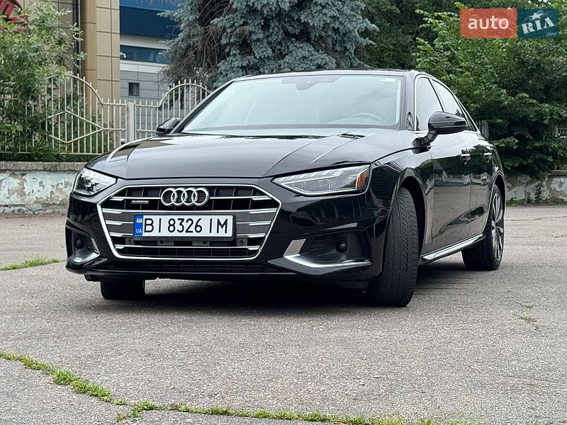 Седан Audi A4 2023 в Києві