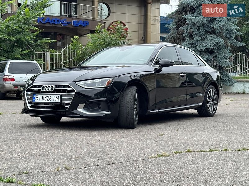 Седан Audi A4 2023 в Києві