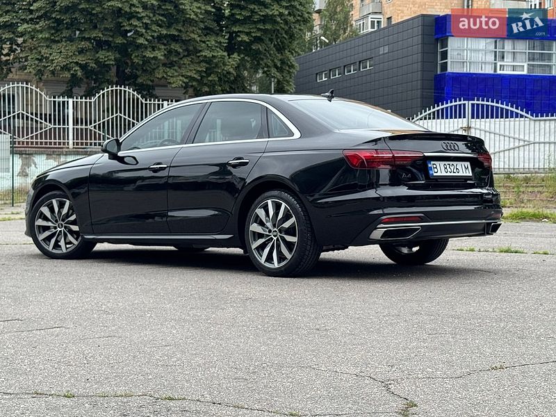 Седан Audi A4 2023 в Києві