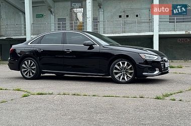 Седан Audi A4 2023 в Києві