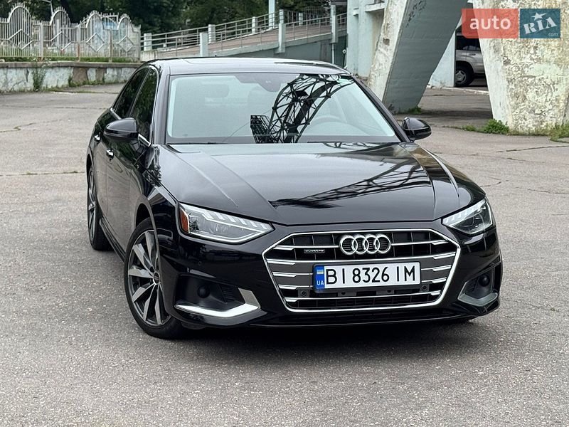 Седан Audi A4 2023 в Києві