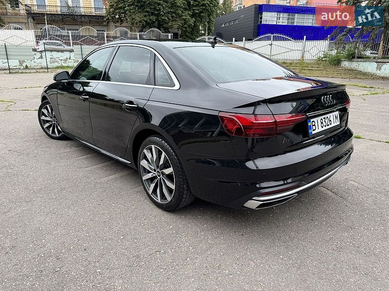 Седан Audi A4 2023 в Києві