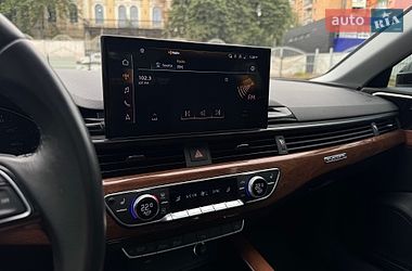 Седан Audi A4 2023 в Києві
