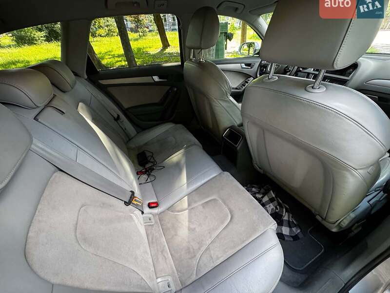 Універсал Audi A4 2014 в Києві
