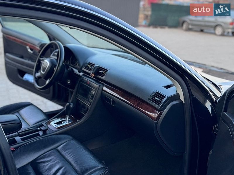 Седан Audi A4 2005 в Коломиї