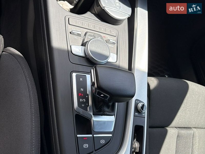 Універсал Audi A4 2016 в Тернополі