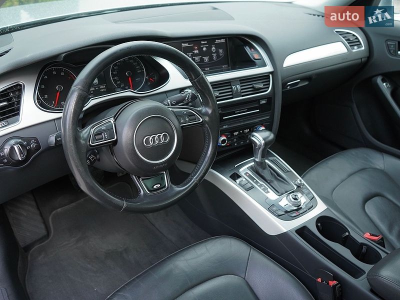 Універсал Audi A4 2015 в Одесі