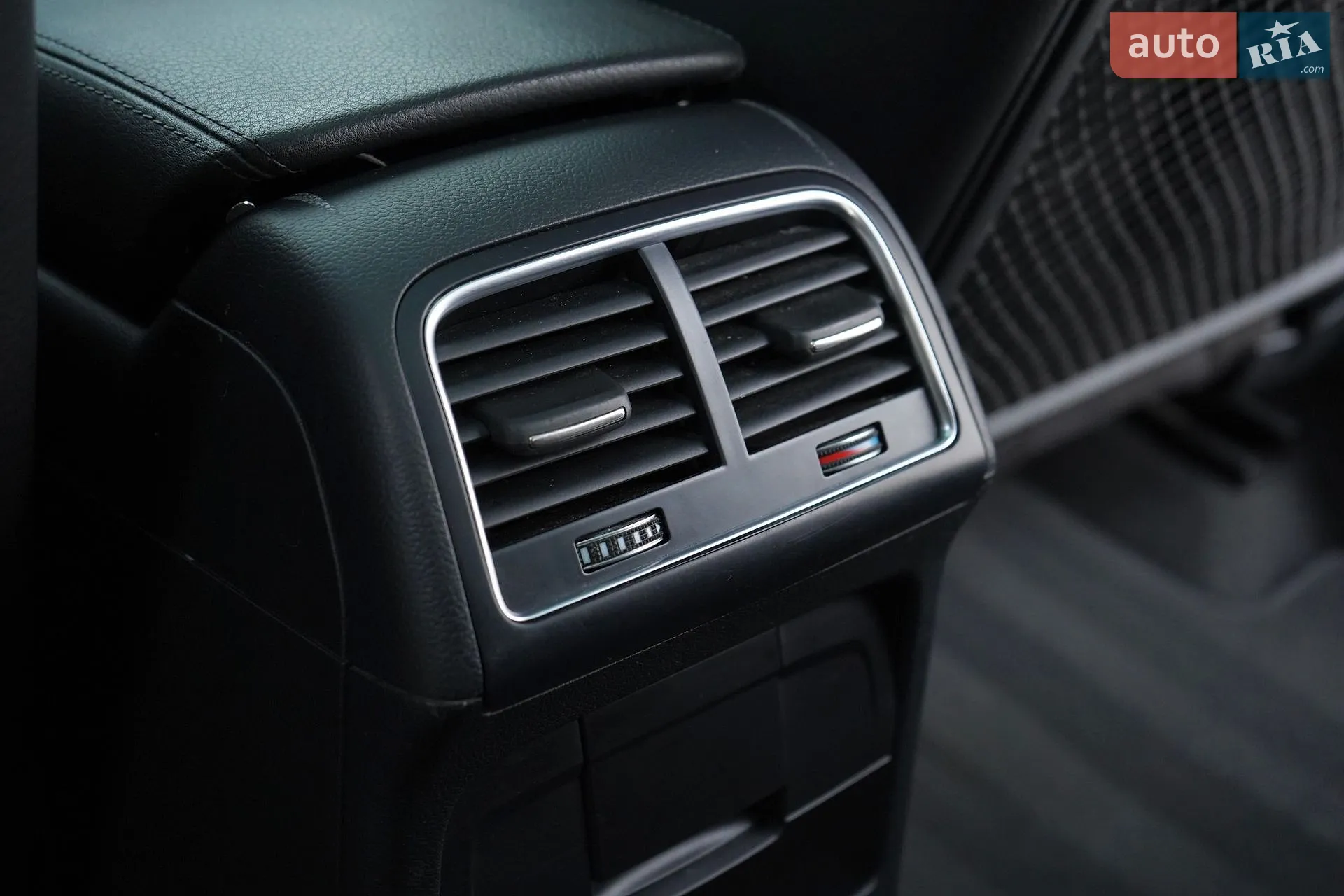 2015 Audi A4 - мініатюра 45
