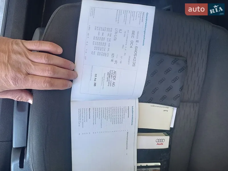 Седан Audi A4 2005 в Красилове документ