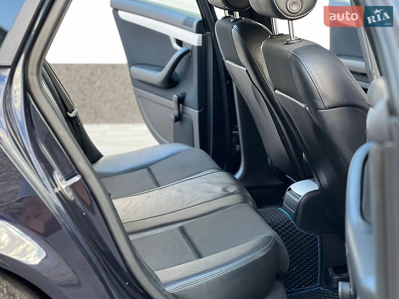 Универсал Audi A4 2003 в Тернополе