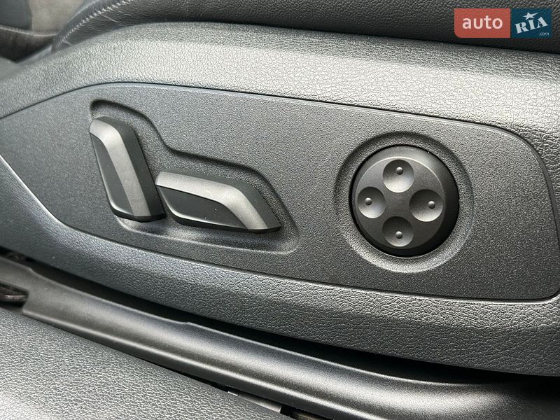 Універсал Audi A4 2019 в Луцьку