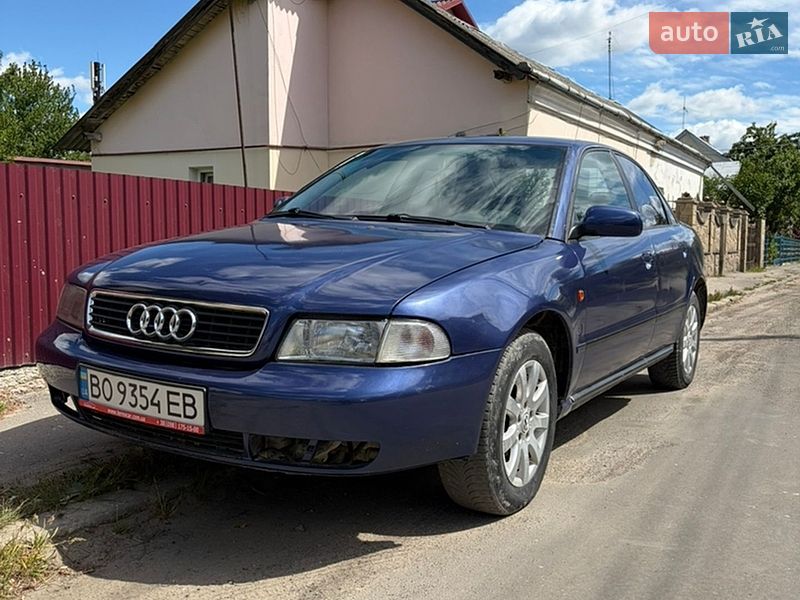 Седан Audi A4 1996 в Тернополі