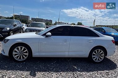 Седан Audi A4 2017 в Львове