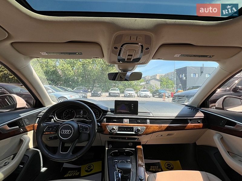Седан Audi A4 2017 в Львове
