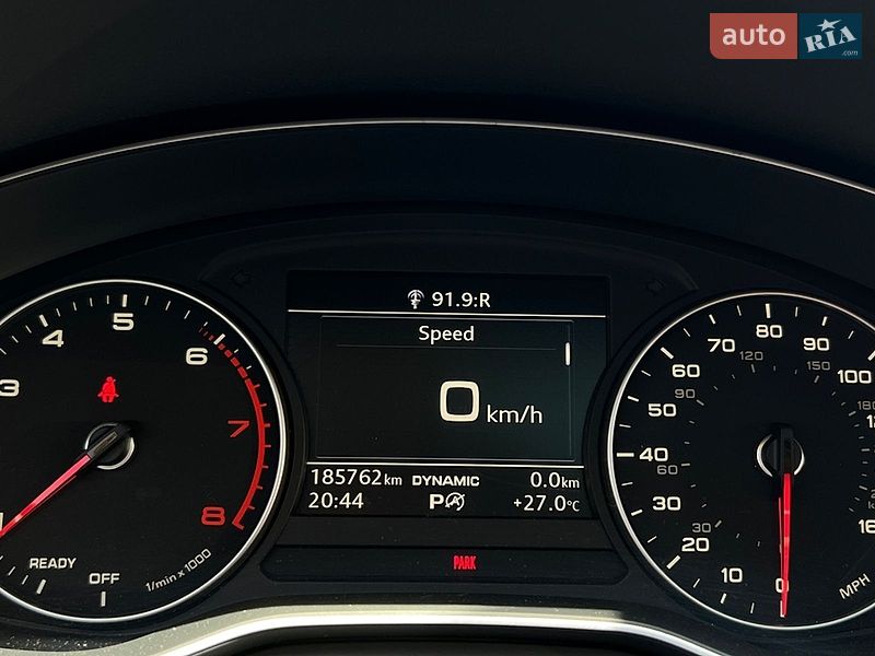 Седан Audi A4 2017 в Львове