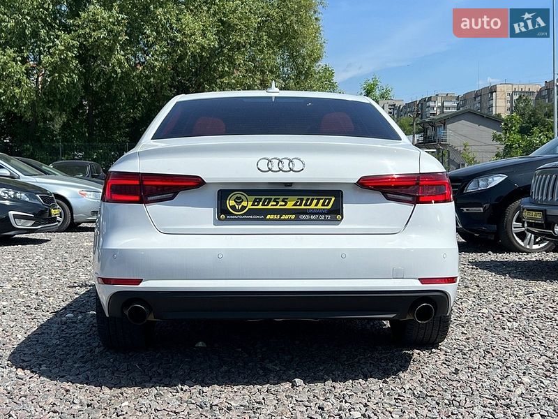 Седан Audi A4 2017 в Львове
