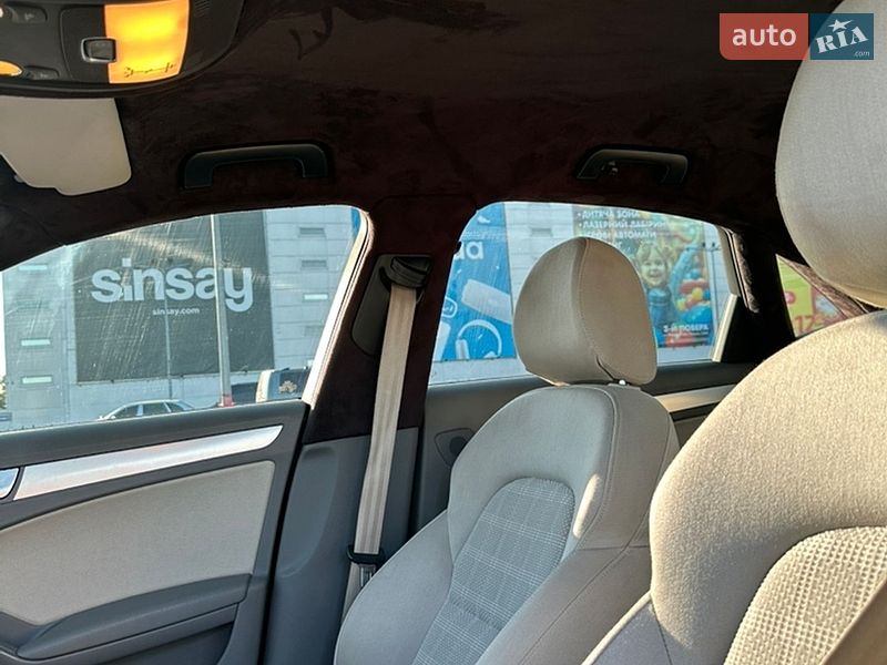 Седан Audi A4 2009 в Черновцах