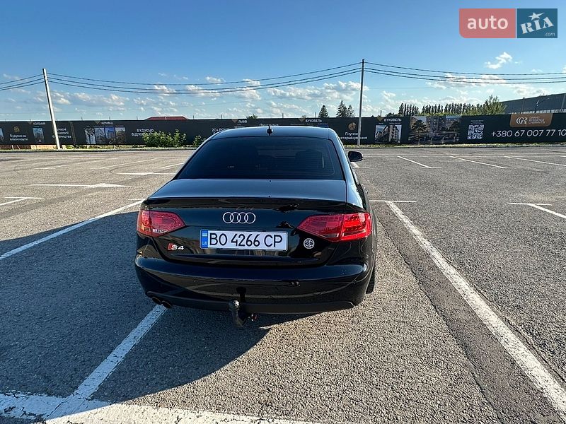 Седан Audi A4 2009 в Черновцах