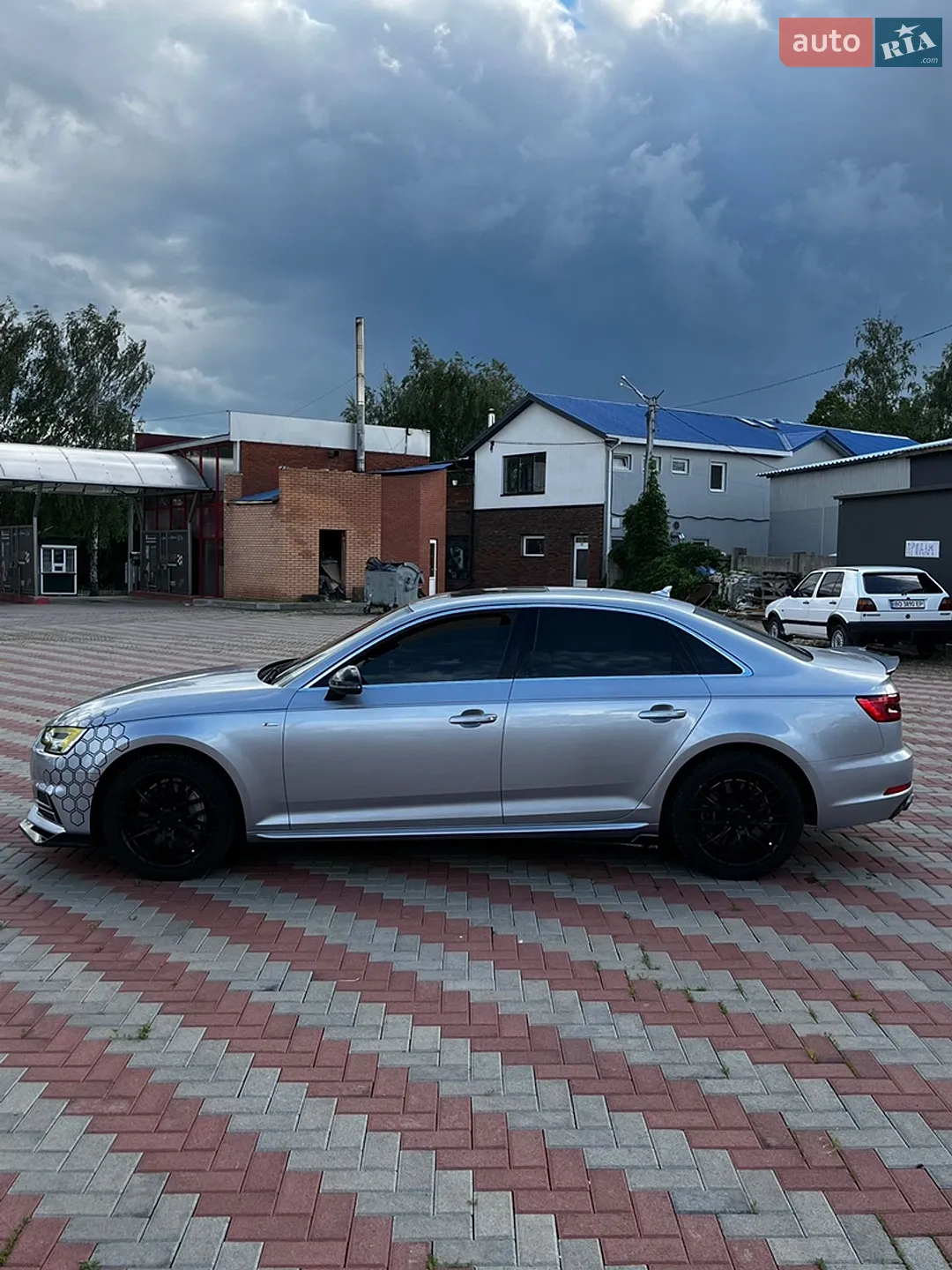 2016 Audi A4 - мініатюра 9