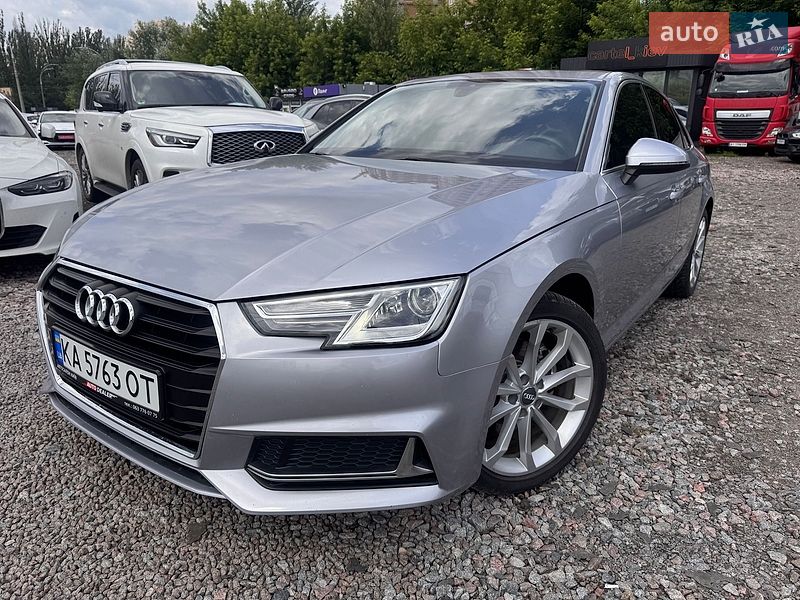 Audi A4 2019