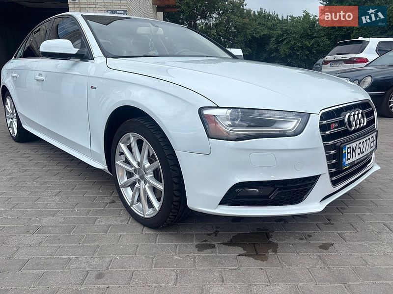 Седан Audi A4 2015 в Сумах