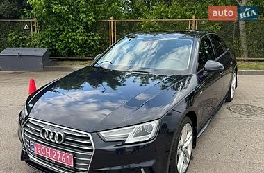 Седан Audi A4 2017 в Жовкві