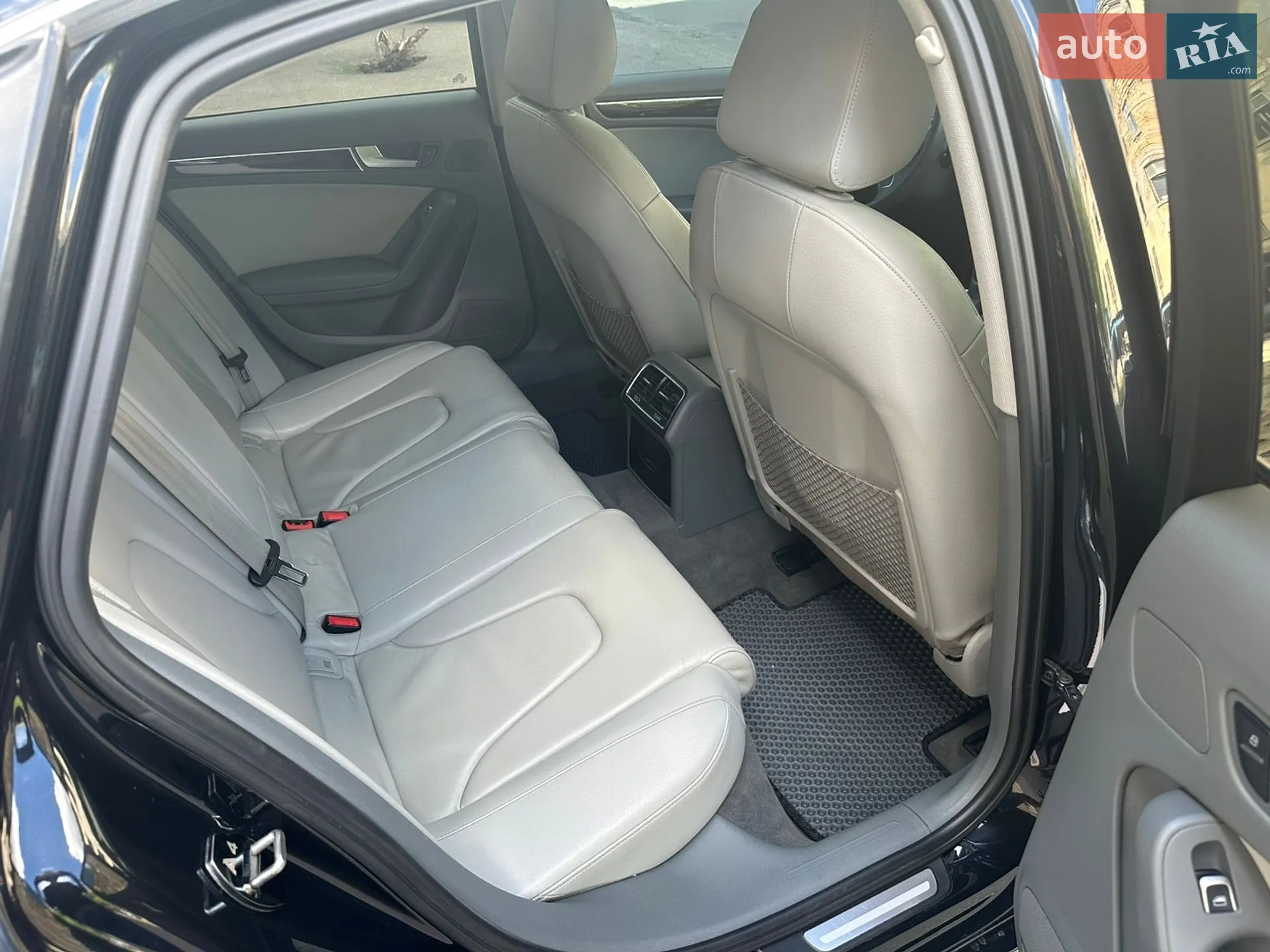 2013 Audi A4 - мініатюра 29