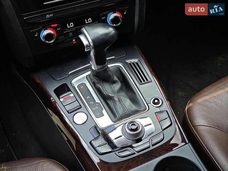 Седан Audi A4 2015 в Харькове