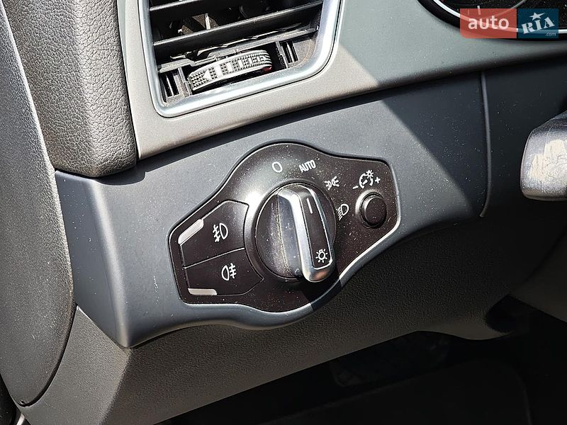 Седан Audi A4 2015 в Харькове
