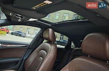 Седан Audi A4 2015 в Харькове