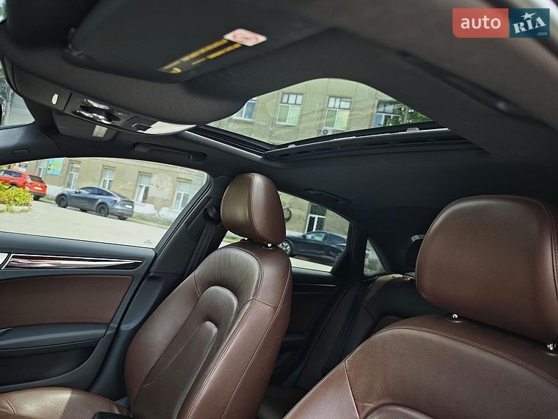 Седан Audi A4 2015 в Харькове