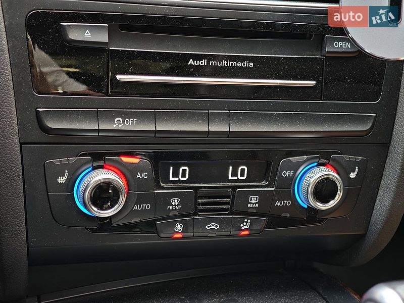 Седан Audi A4 2015 в Харькове