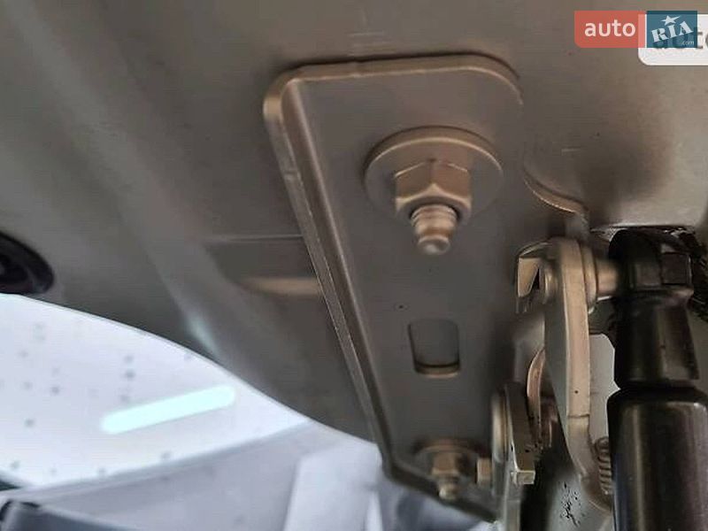Седан Audi A4 2015 в Кам'янському