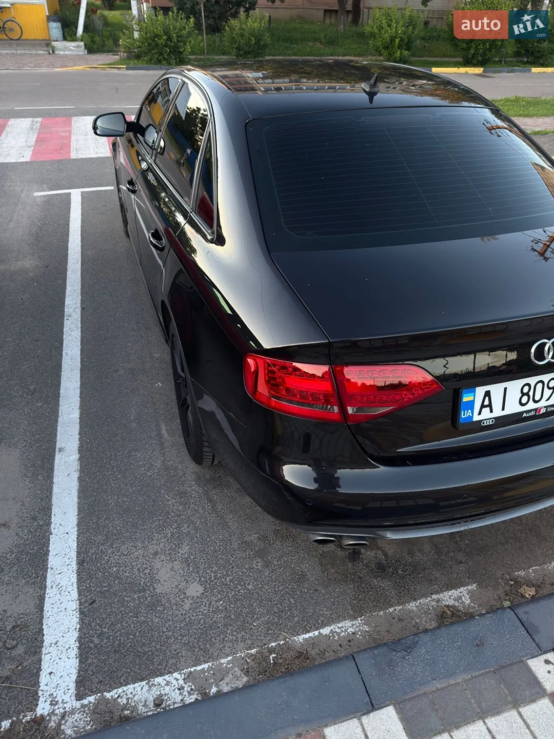 2011 Audi A4 - мініатюра 3