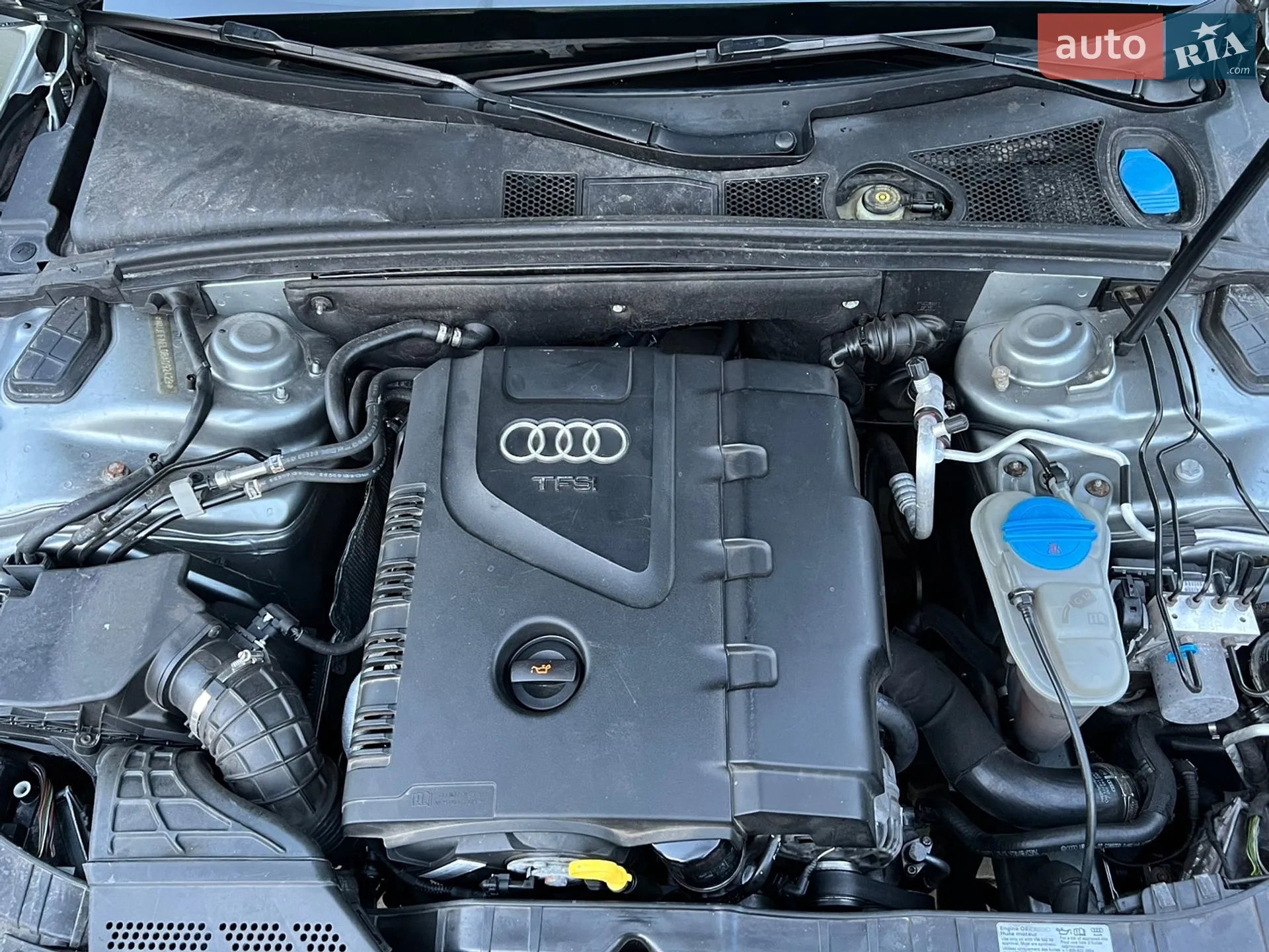2010 Audi A4 - мініатюра 23