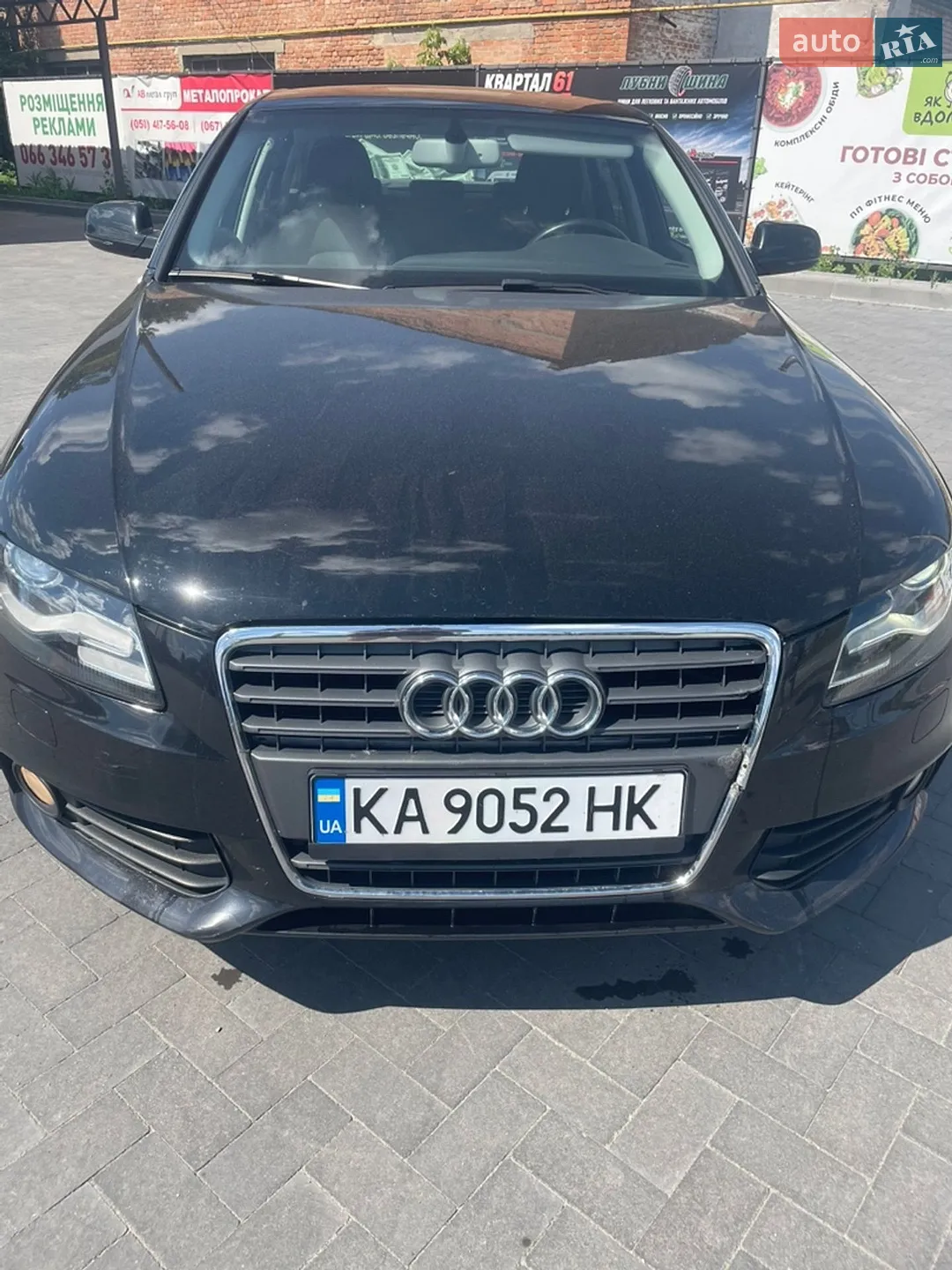 2010 Audi A4 - мініатюра 3