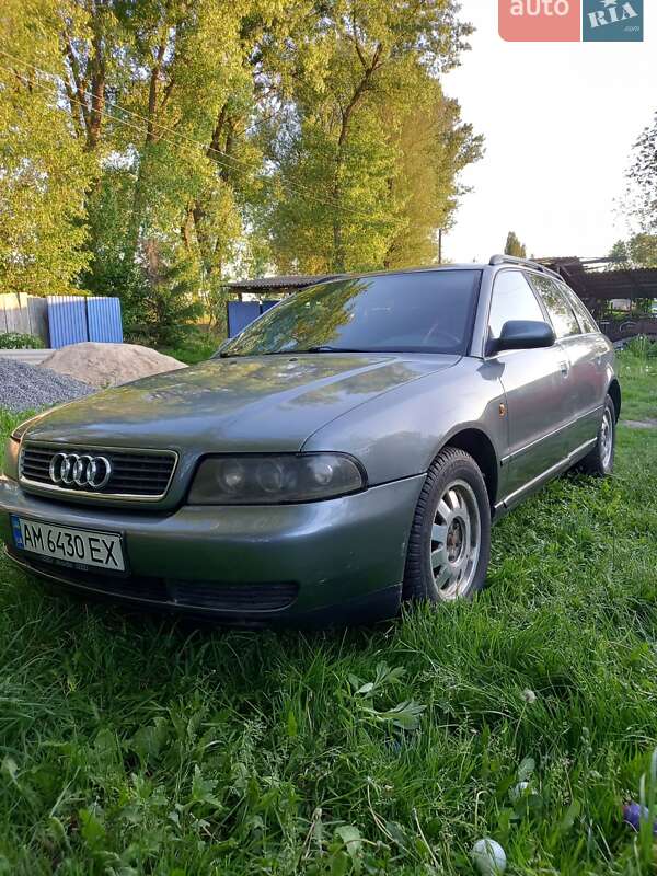 Універсал Audi A4 1998 в Бердичеві
