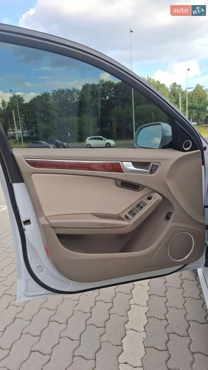 2012 Audi A4 - мініатюра 40