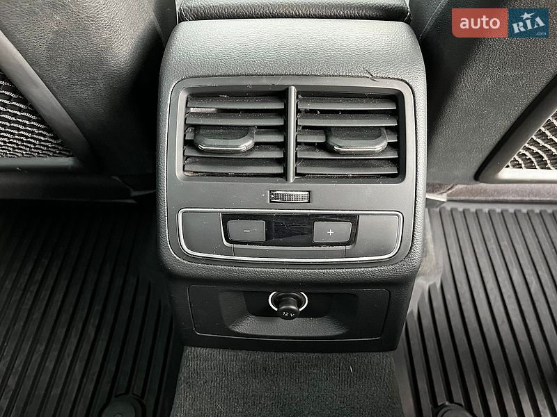 Седан Audi A4 2016 в Шепетівці