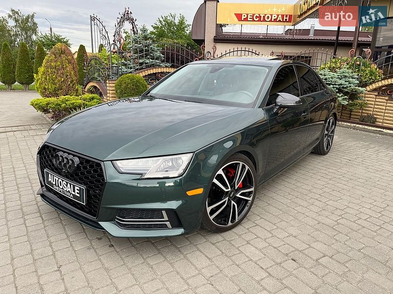 Седан Audi A4 2016 в Шепетівці
