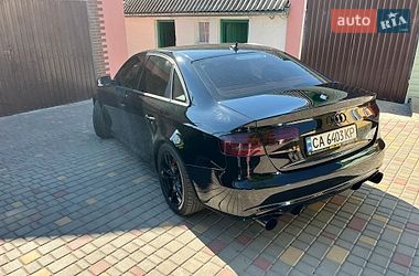 Седан Audi A4 2012 в Умані