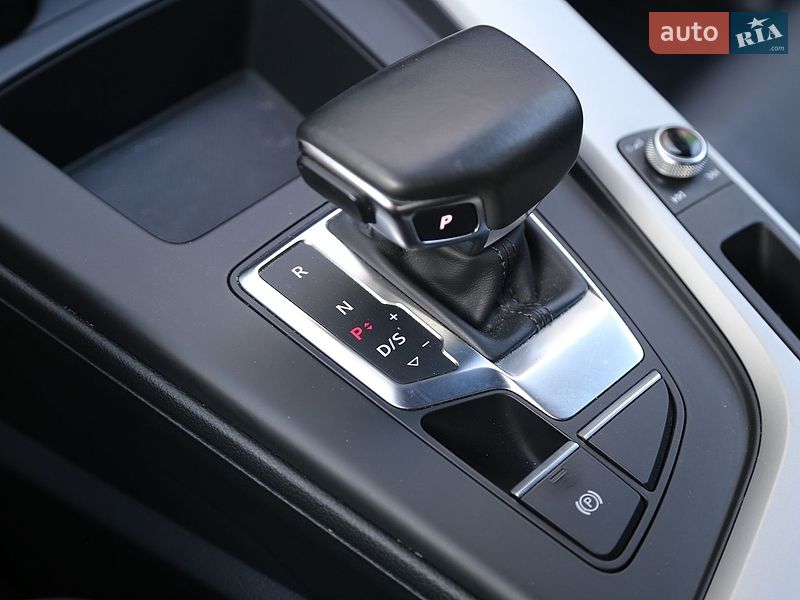 Універсал Audi A4 2020 в Києві
