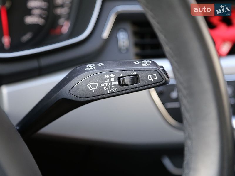 Універсал Audi A4 2020 в Києві