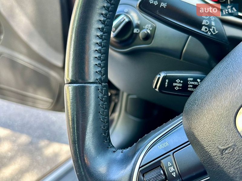 Седан Audi A4 2014 в Києві