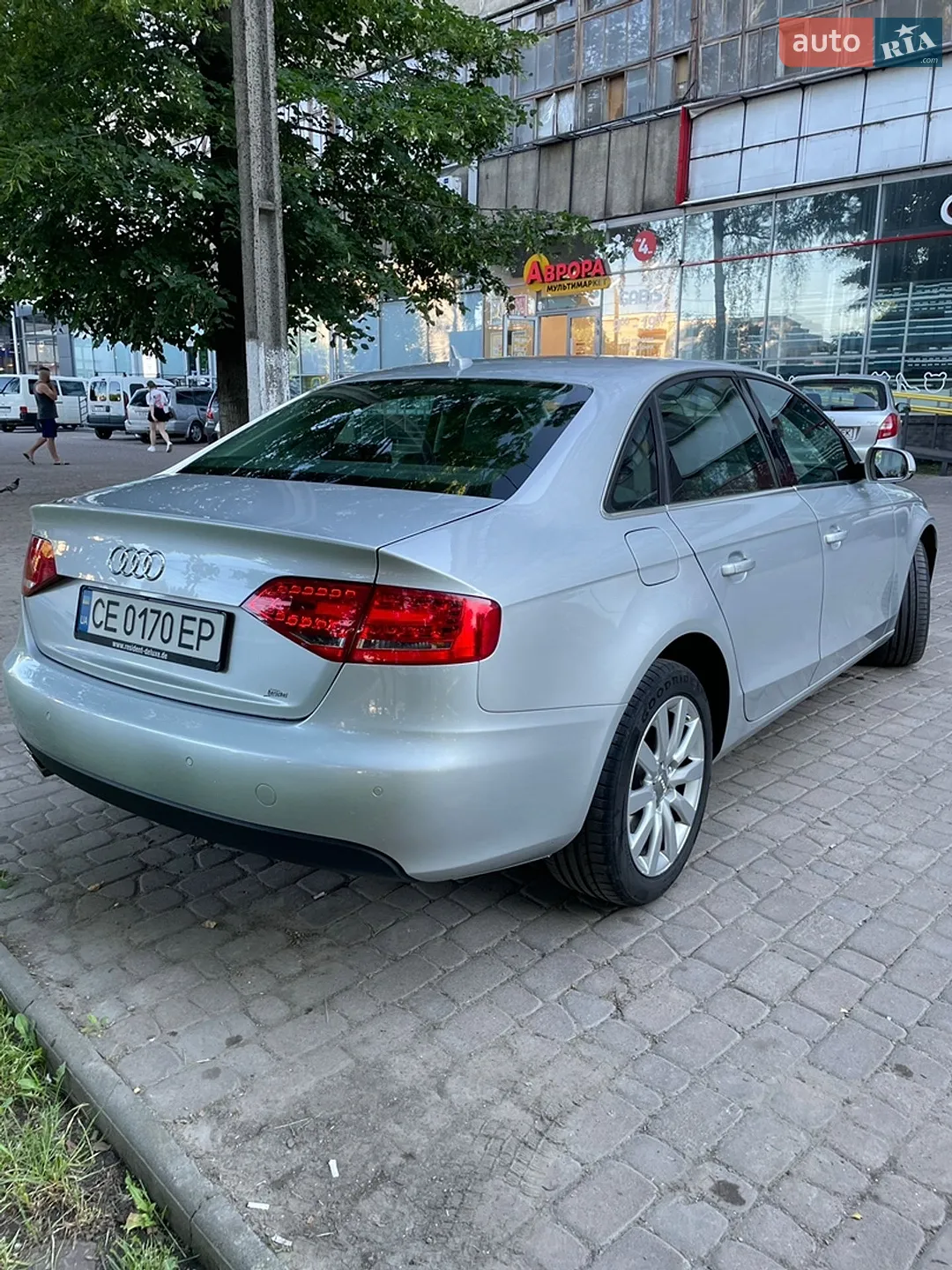 2010 Audi A4 - мініатюра 5